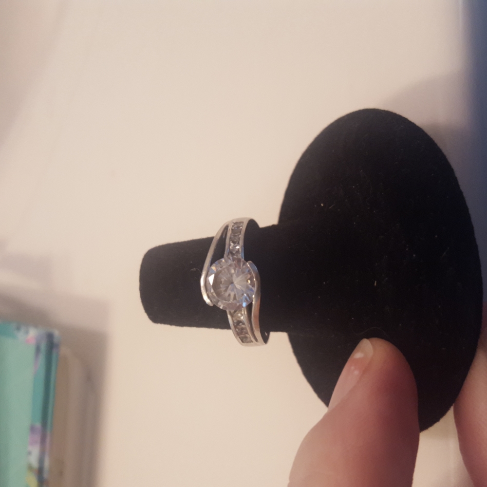 CZ diamond ring, silver plated